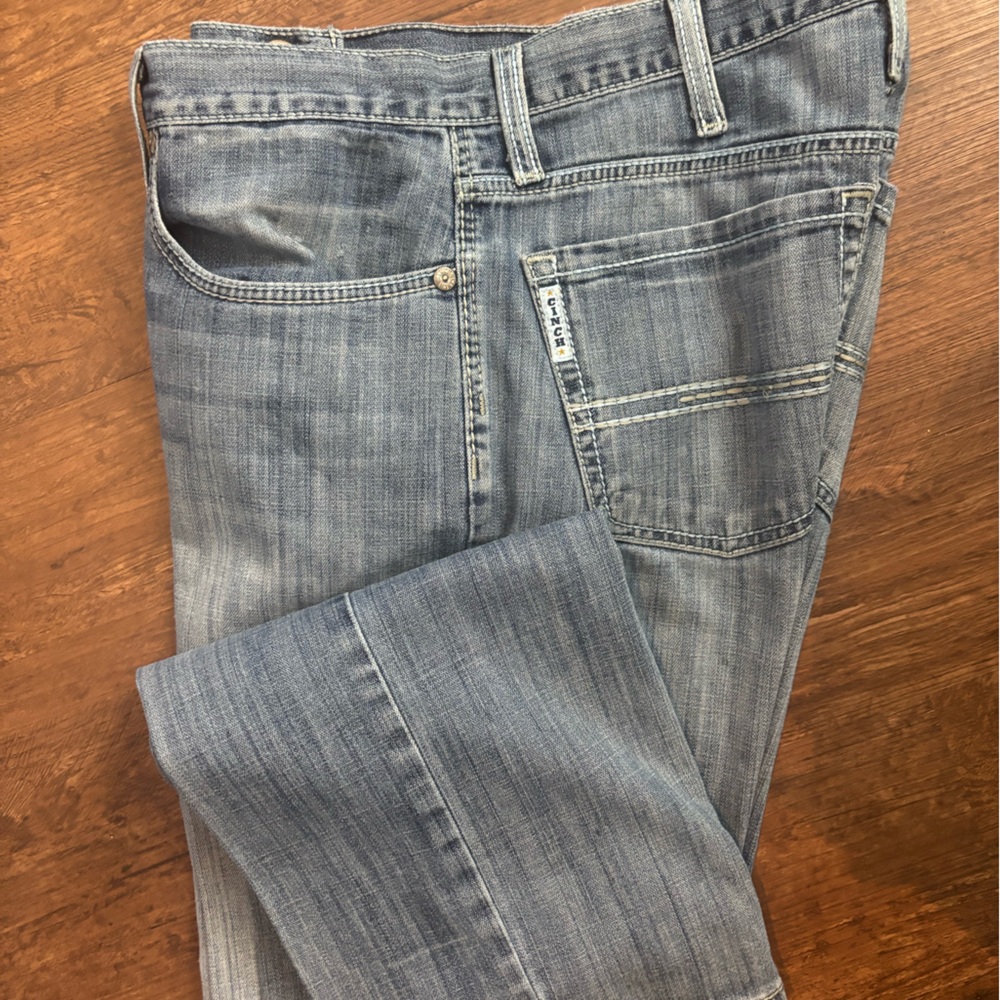 Cinch Blue Bootcut Jeans with Classic Style